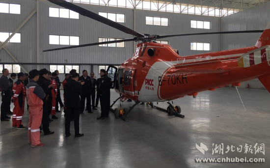 湖北高速公路救援开启“空中通道” 直升机救援服务惠及百姓，通用航空融入民生